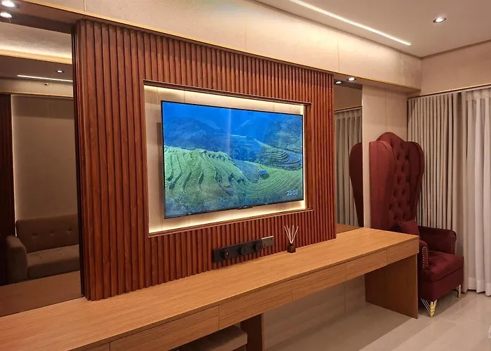 Apartment I One Luxury - Shore Moa Complex